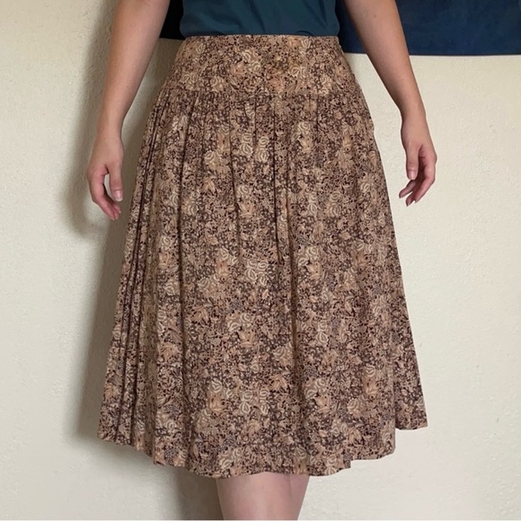 Vintage French Cottagecore Prairie Floral Skirt Modal Modest Dainty Pleated - Picture 1 of 10